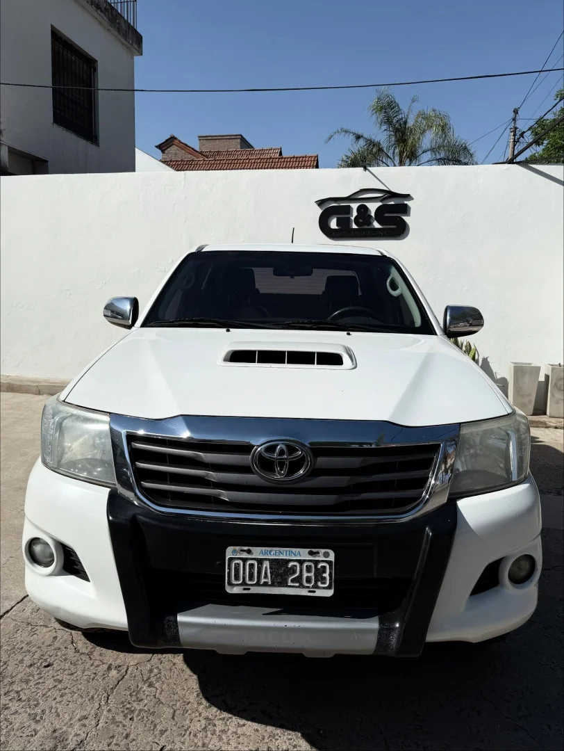 Toyota Hilux L12 CD SRV TDI 5T CUERO 3.0